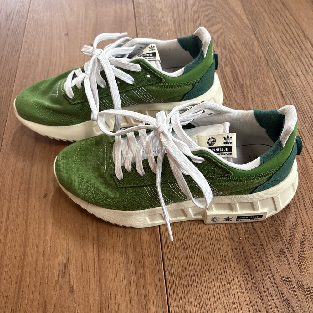 Adidas Primeblue White and Green Sneakers